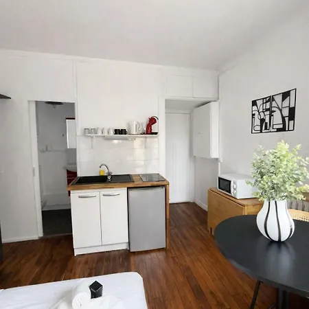 Appartement 15eme Proche Metro Parijs